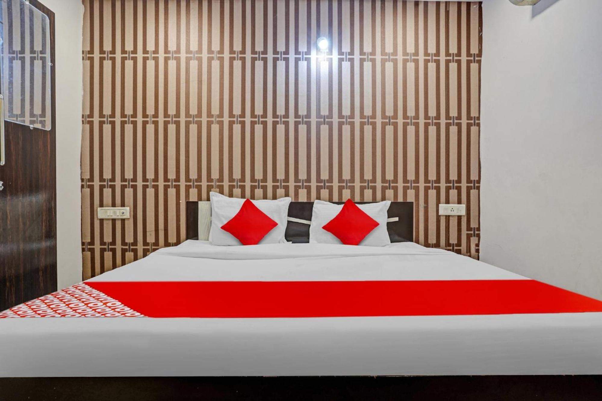 Hotel O Flagship Hotel Gulmohar Inn Bhopal Buitenkant foto