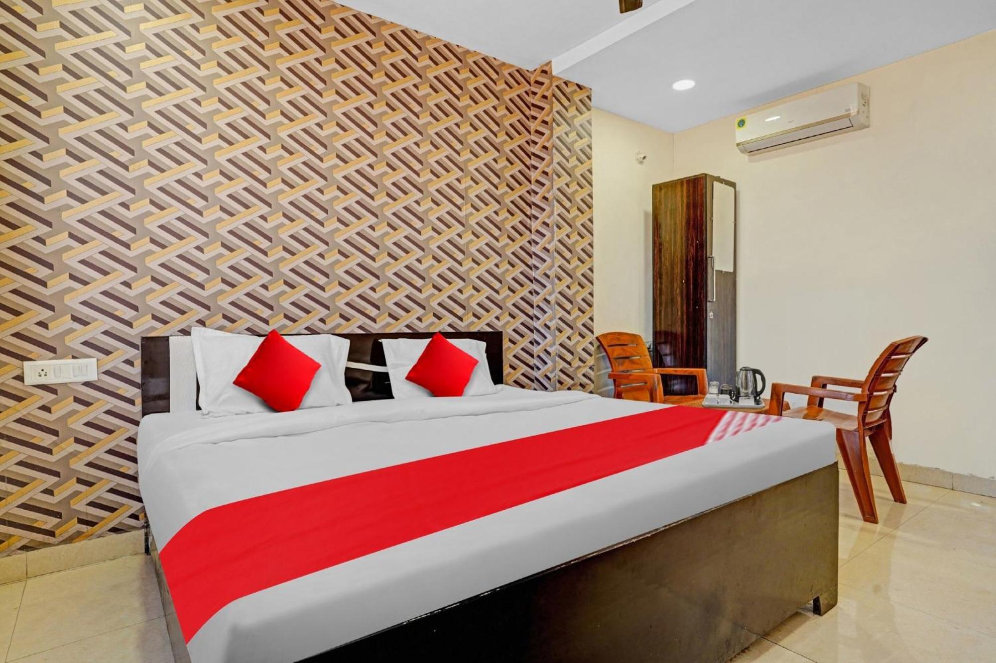 Hotel O Flagship Hotel Gulmohar Inn Bhopal Buitenkant foto